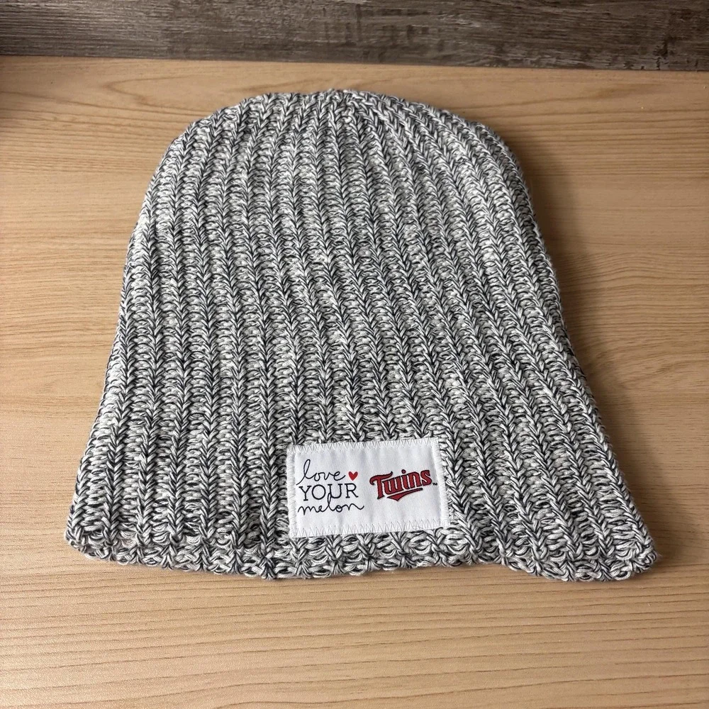 Minnesota Twins Hat Beanie Mens Gray White MLB Baseball Knit Cuffed Made USA